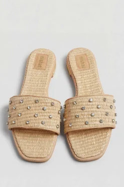Beige Chappal-445422918