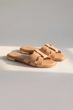Beige Chappal-445202918