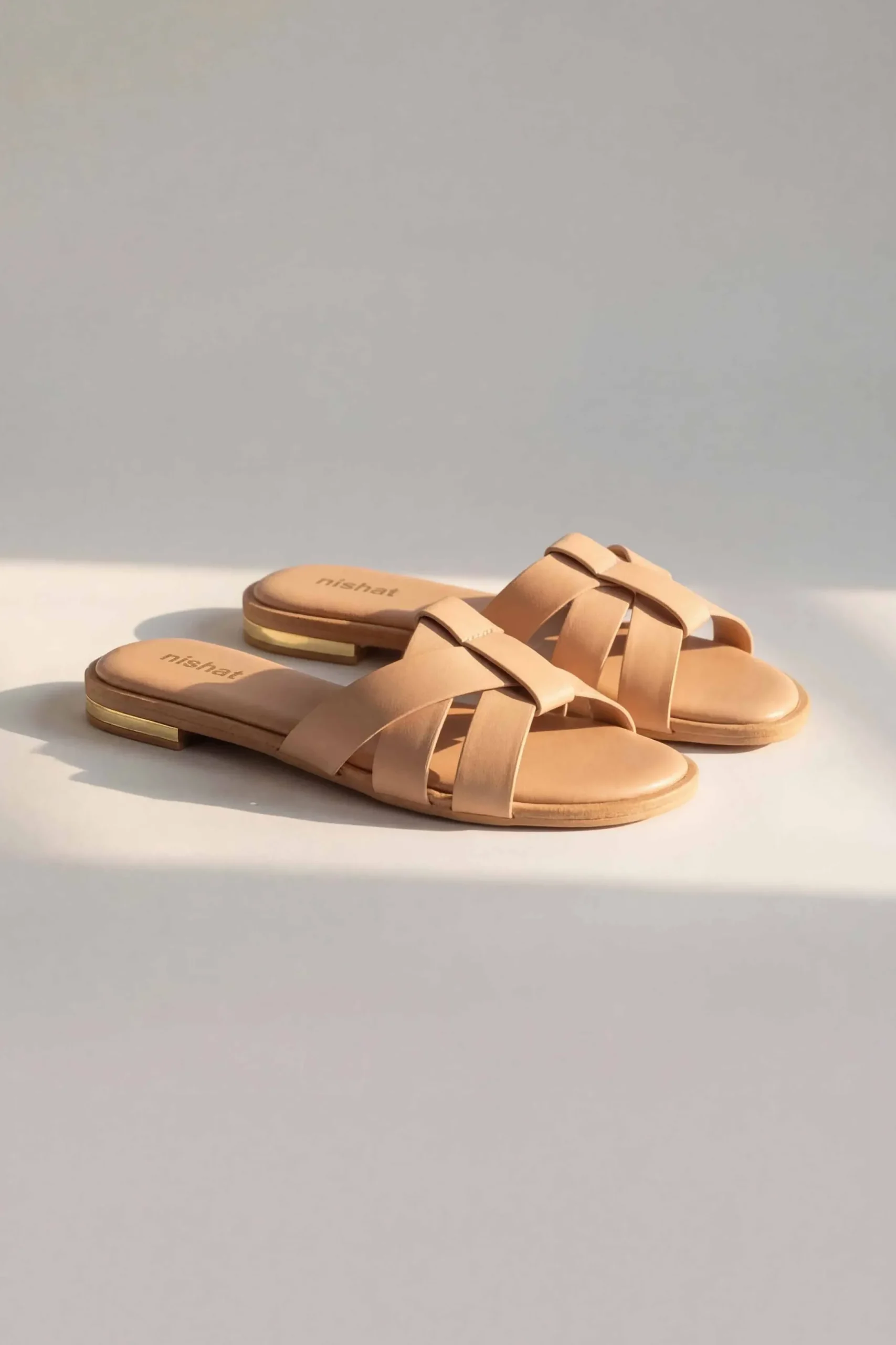 Beige Chappal-445202918