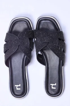 Black Chappal-440602903