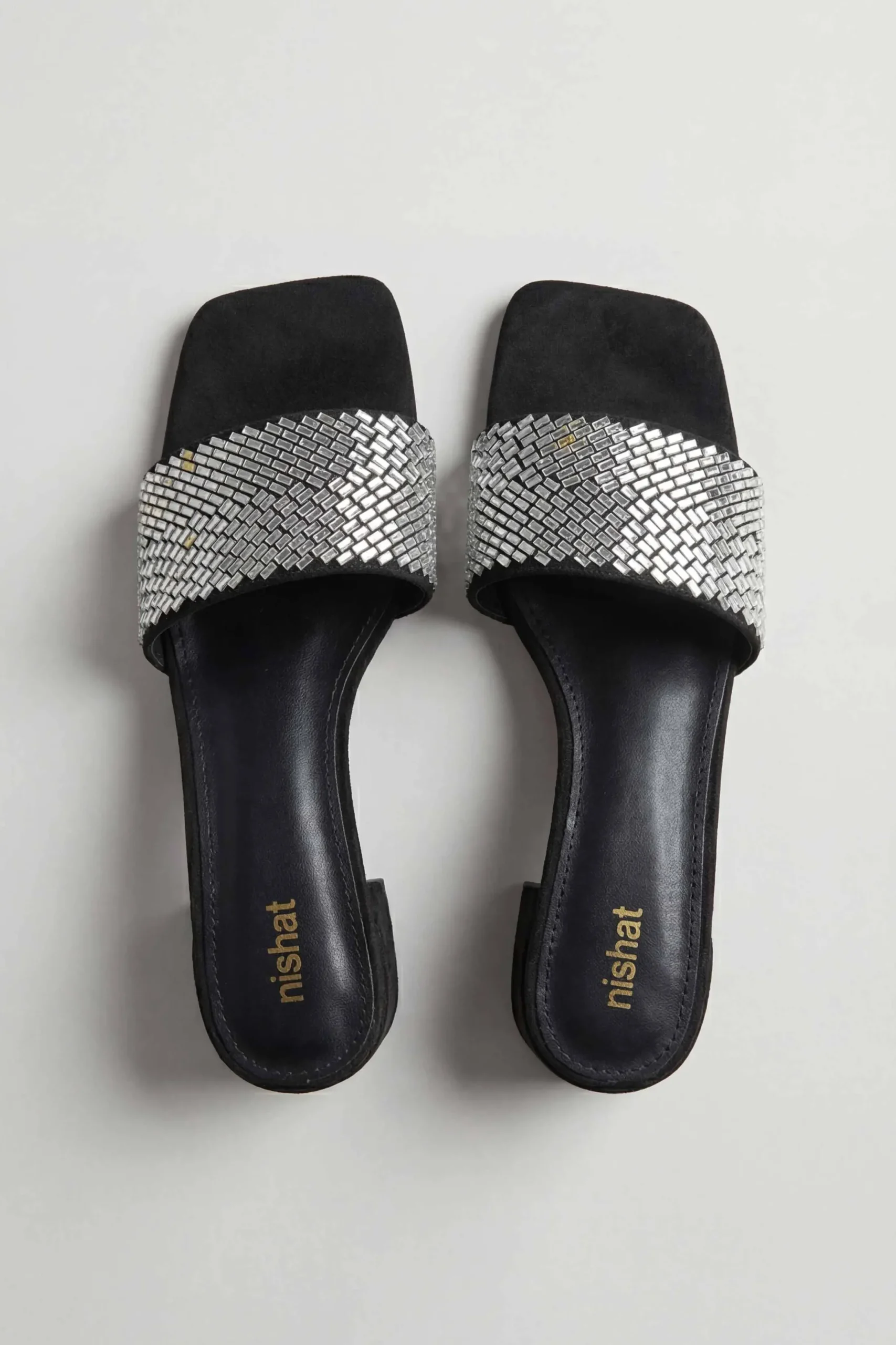 Black Chappal-445262903