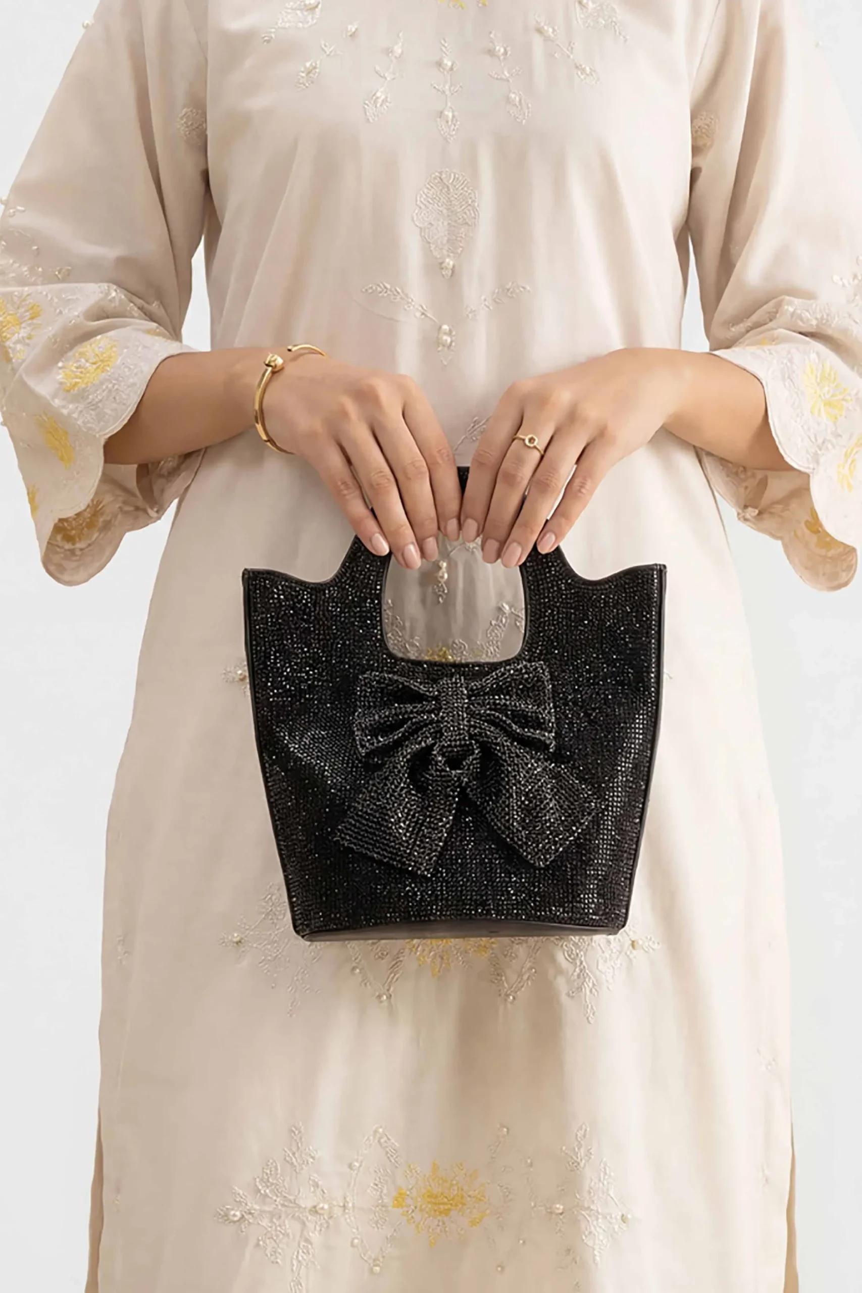 Black Clutch-448522103