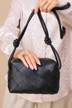 Black Clutch-444752103