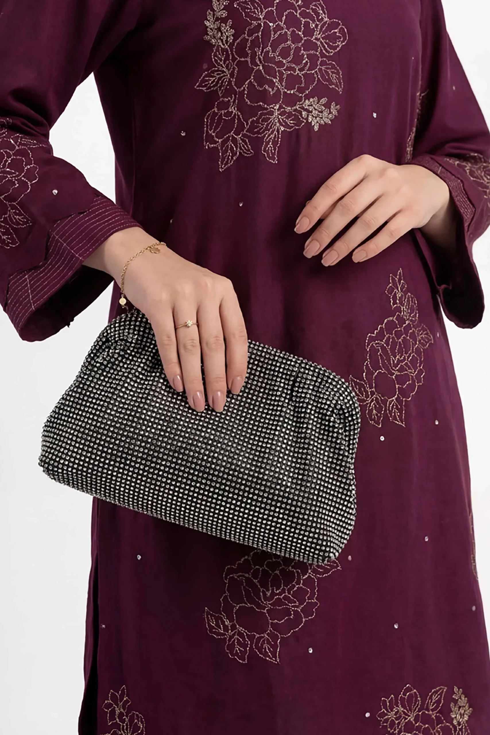 Black Clutch-448742103