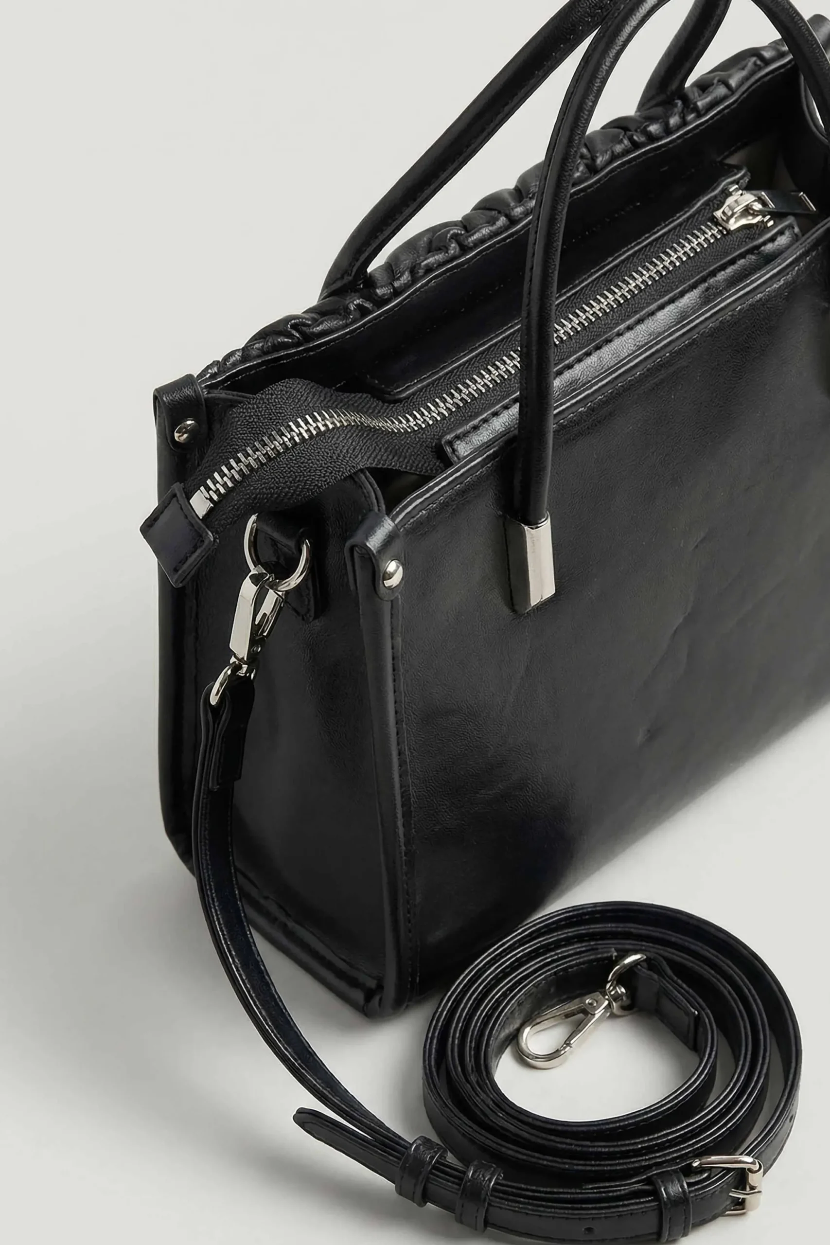 Black Shoulder Bag-445842103