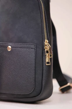Black Shoulder Bag-444732103