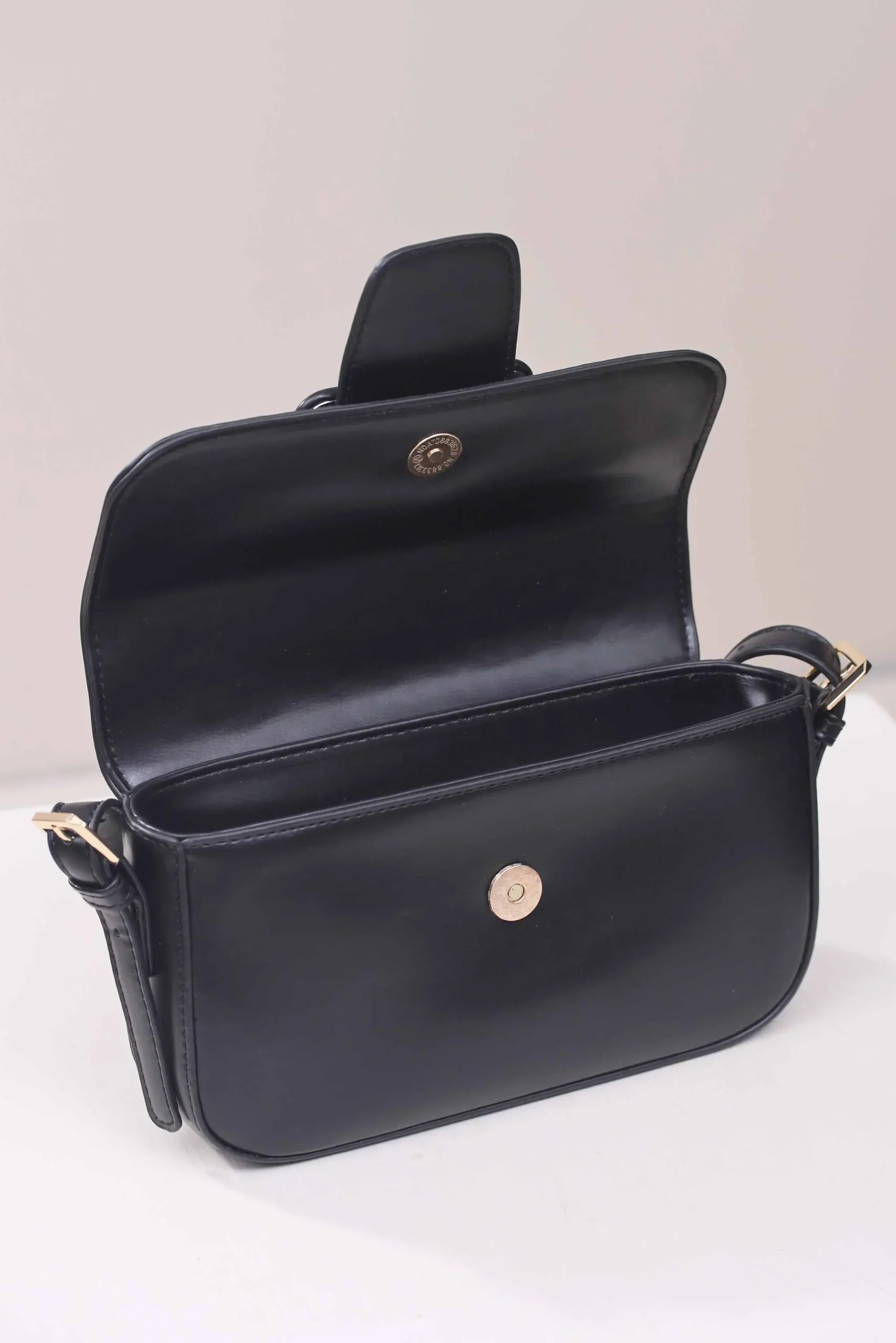 Black Shoulder Bag-444602103