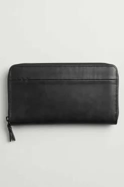 Black Wallet-446682103