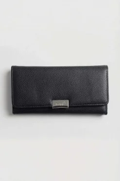 Black Wallet-446592103