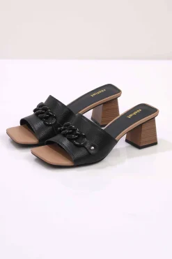Black Wedge-442972903