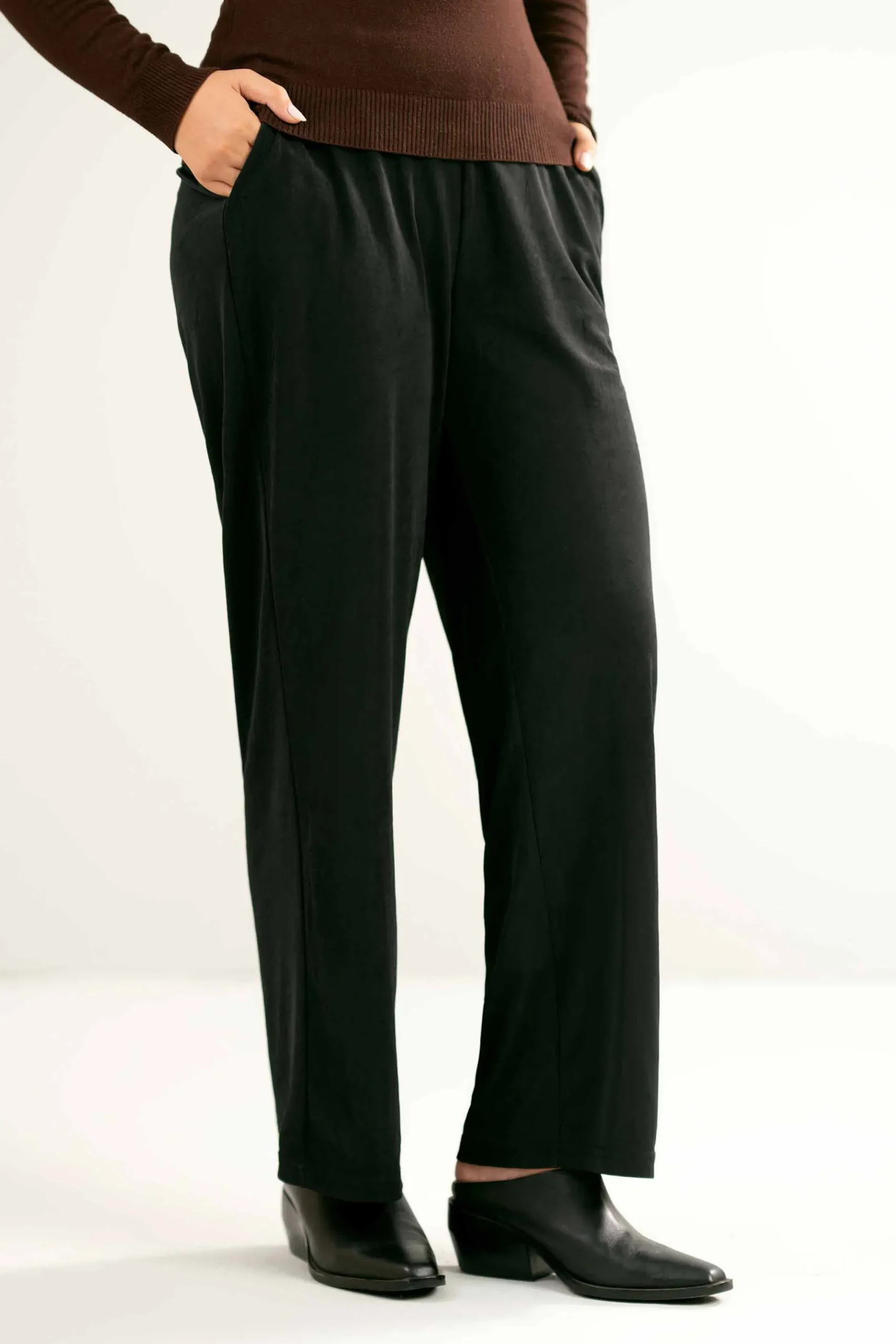 Black Women Pant-440470103
