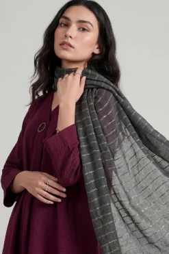 Black Women Scarf-447752103