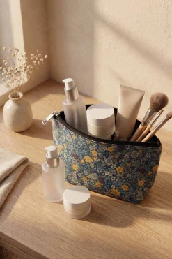 Blue Vanity Bag-448372108
