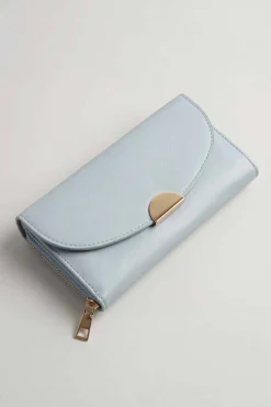 Blue Wallet-446622108