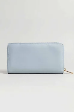 Blue Wallet-446622108