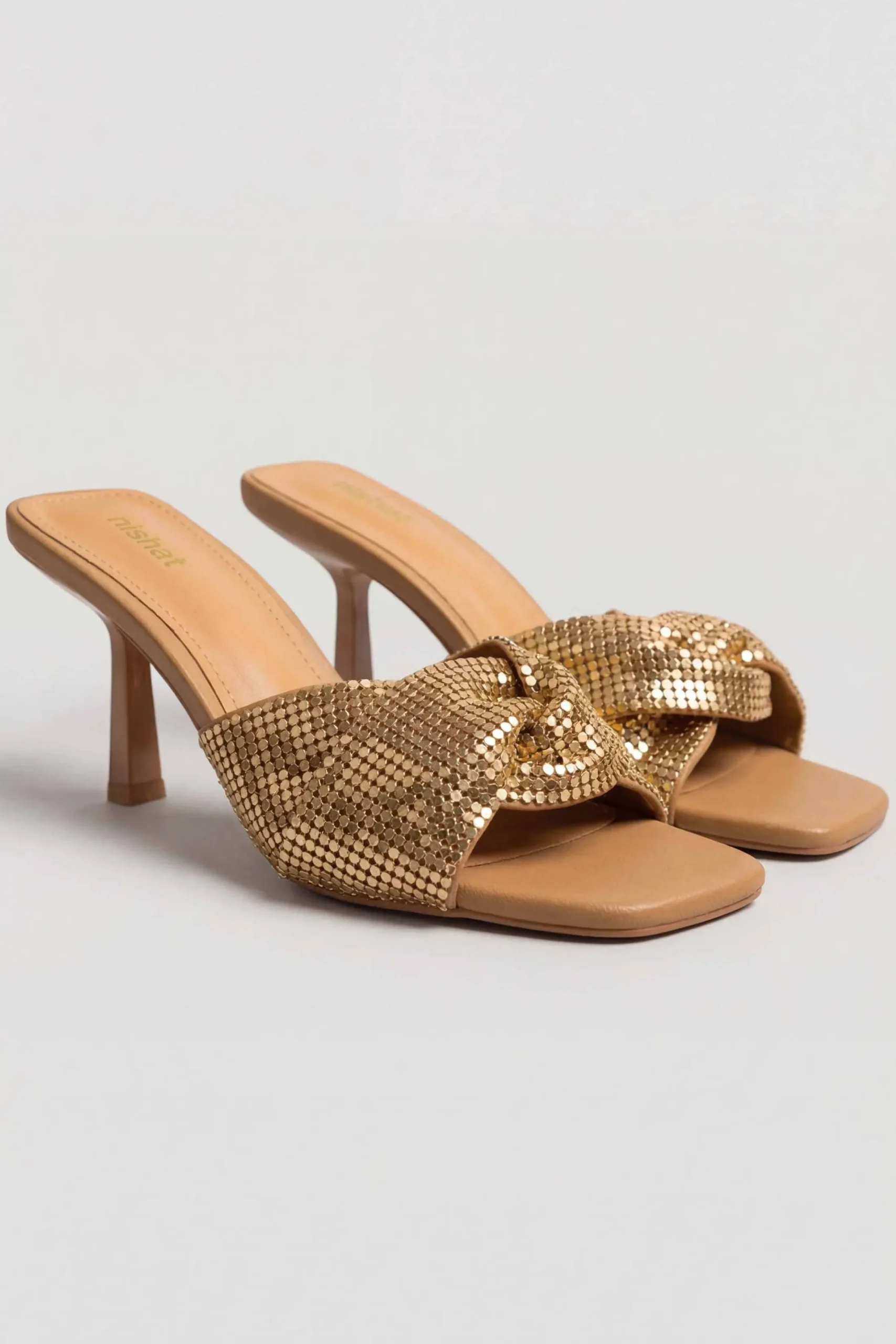Camel Heels-445172929