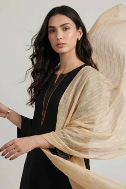 Camel Women Scarf-447902129