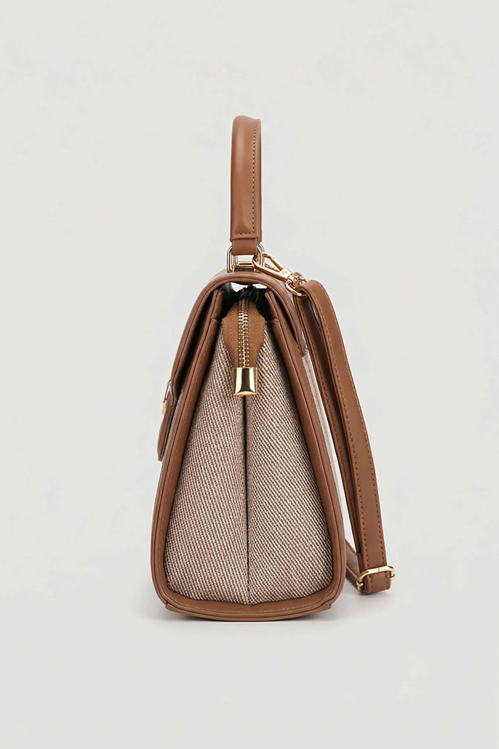 Coffee Shoulder Bag-445532117