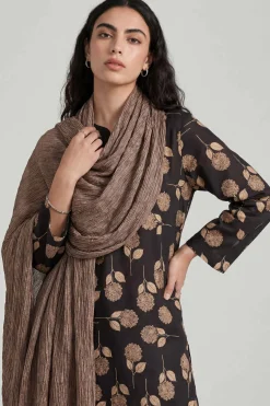 Coffee Women Scarf-447922117