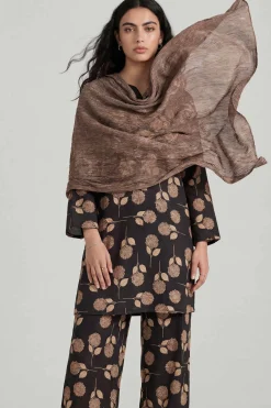 Coffee Women Scarf-447922117