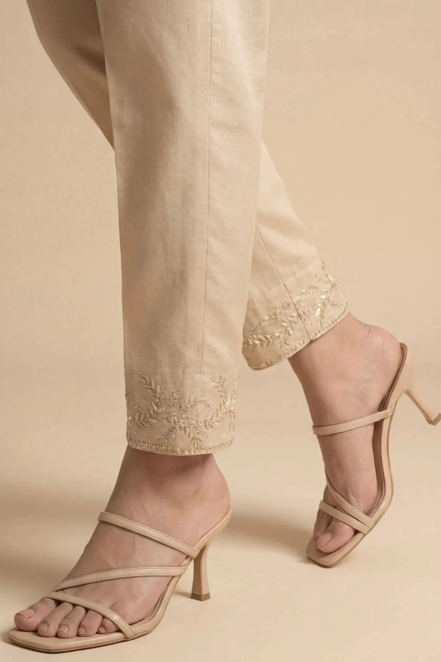 Embroidered Trousers - PE26-648