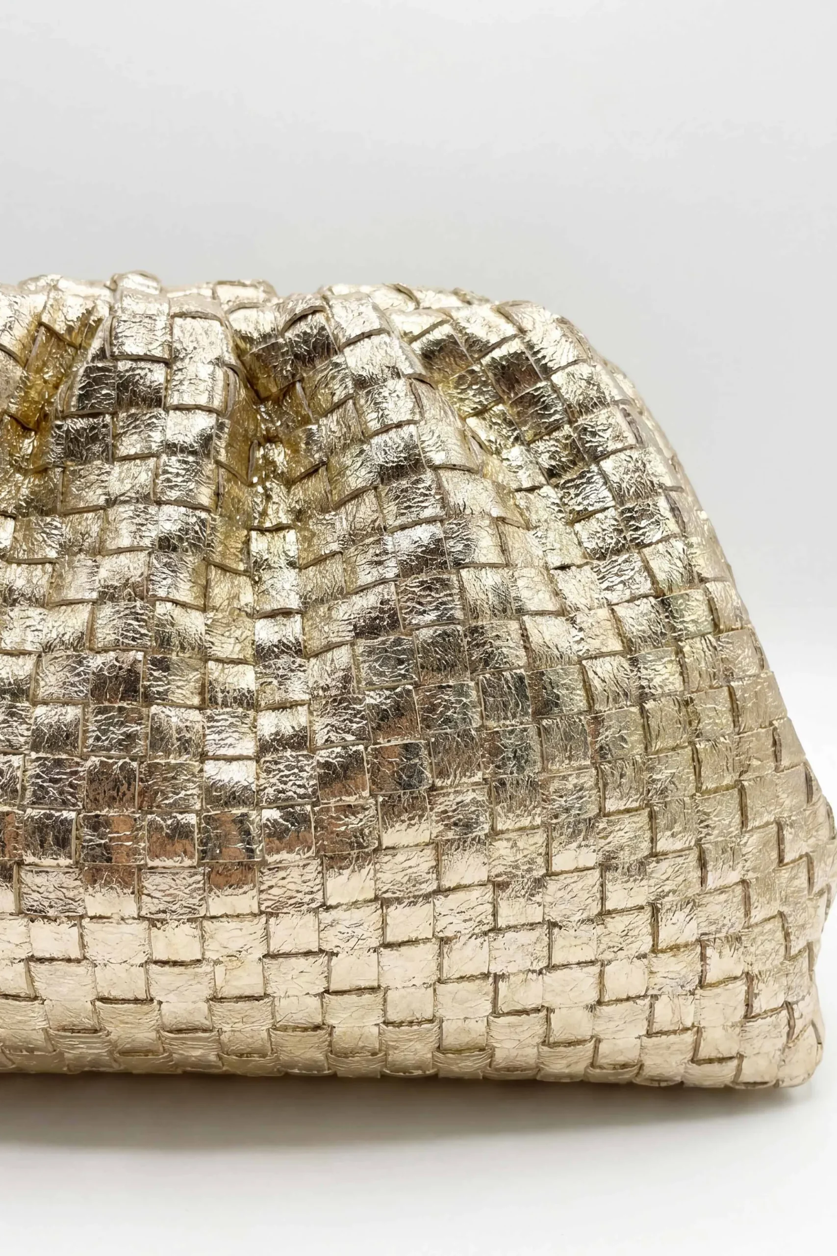 Gold Clutch-449032119