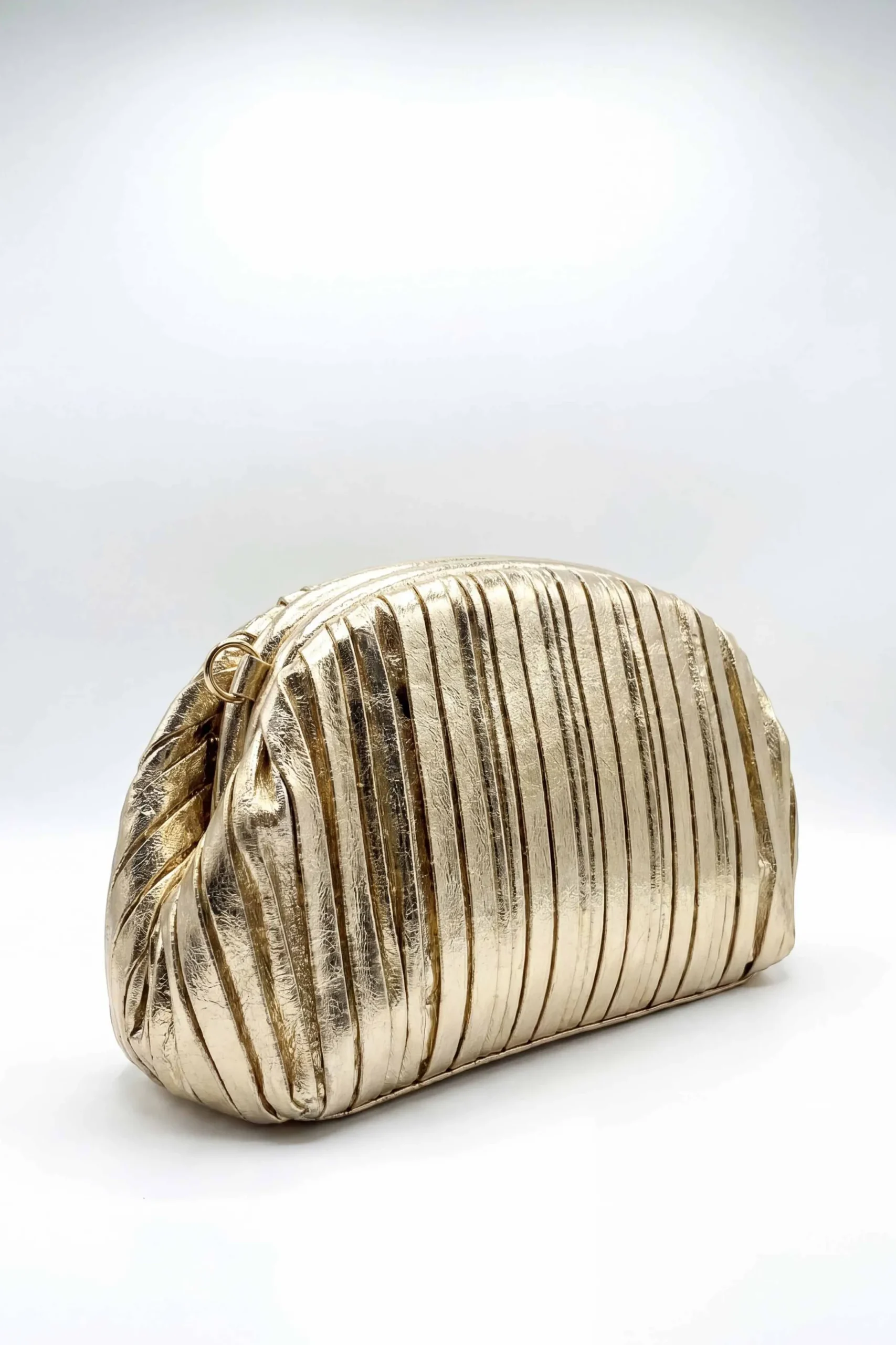 Gold Clutch-448932119