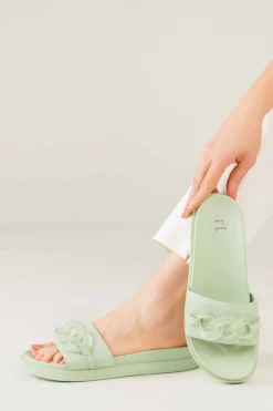 Green Chappal-440542904
