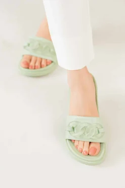 Green Chappal-440542904