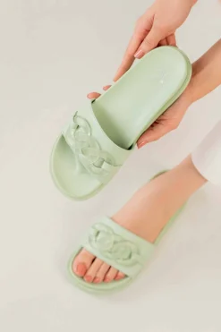 Green Chappal-440542904