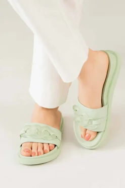 Green Chappal-440542904