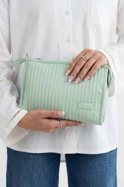Green Vanity Bag-448312104