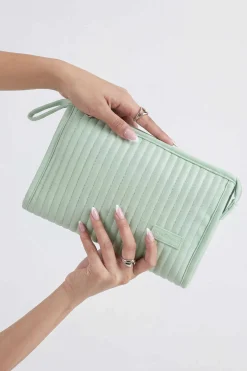 Green Vanity Bag-448312104