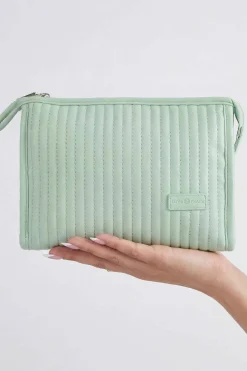 Green Vanity Bag-448312104