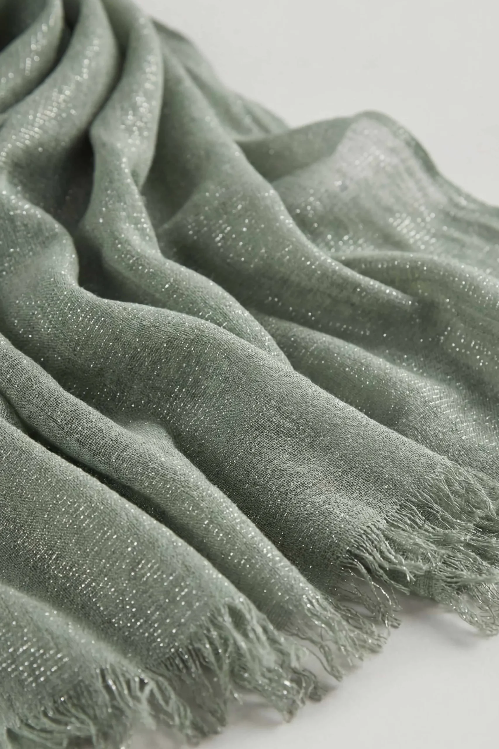 Green Women Scarf-443432104