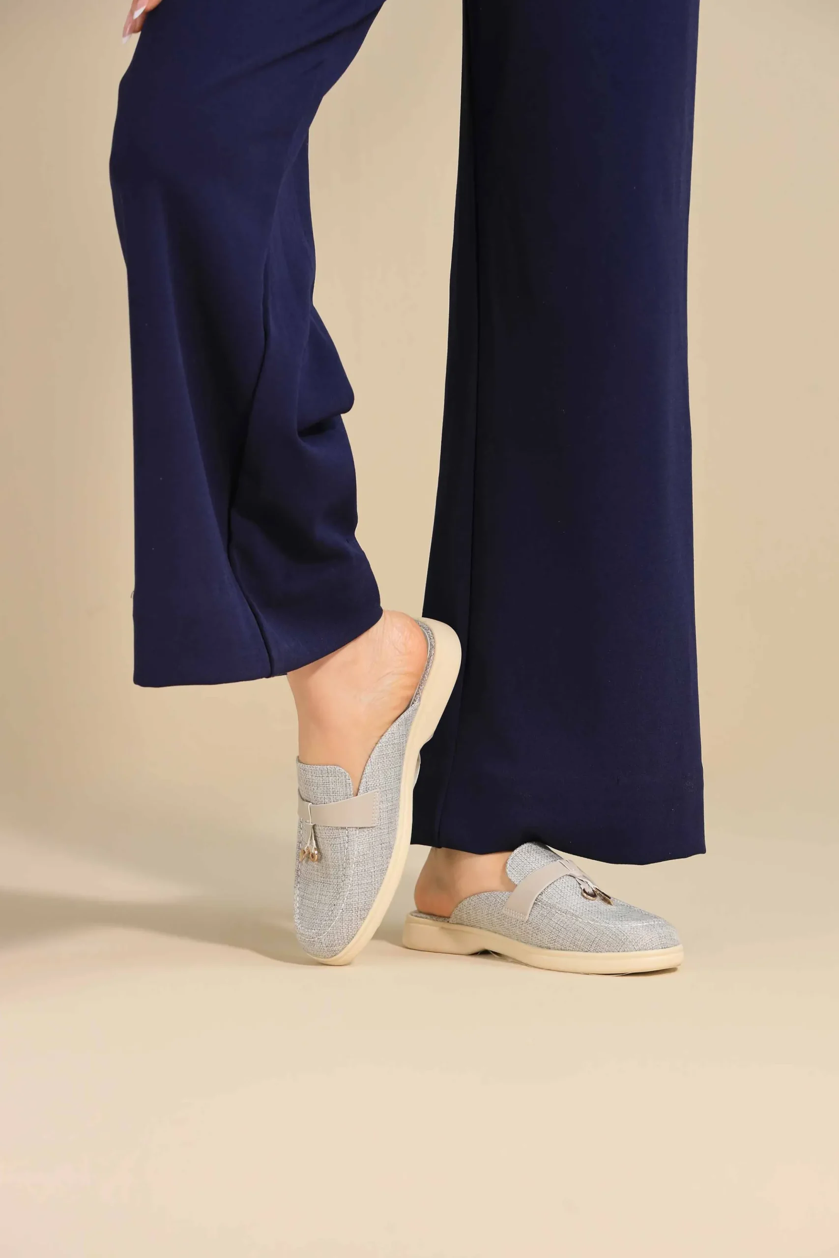 Grey Mules-445392911