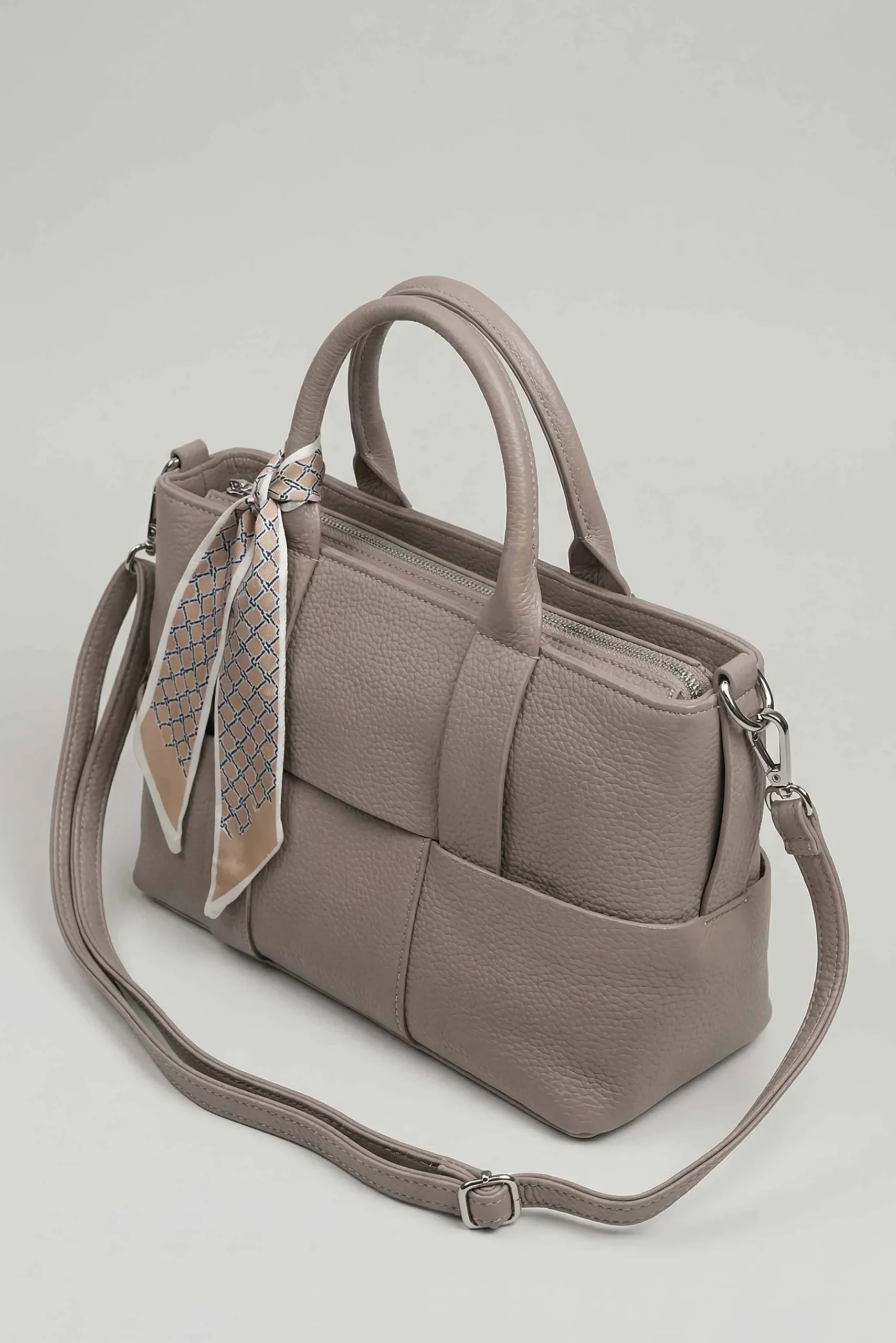 Grey Tote Bag-446902111