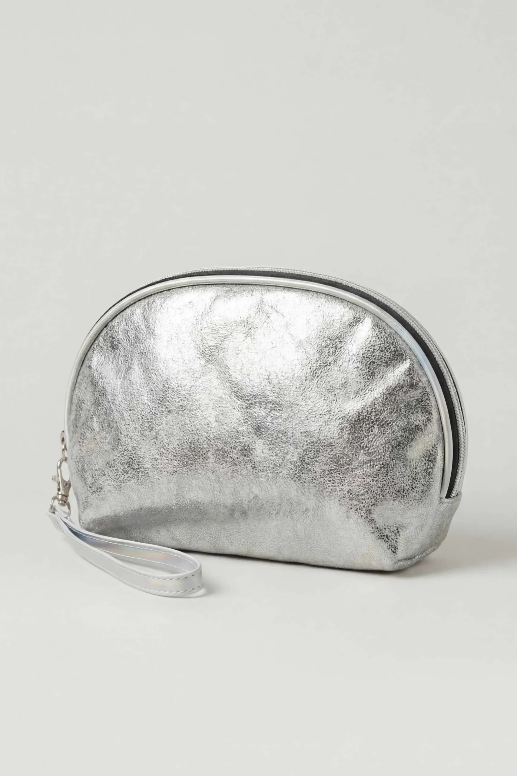 Grey Vanity Bag-446512111
