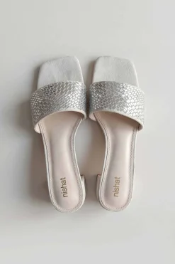 Off White Chappal-445262918