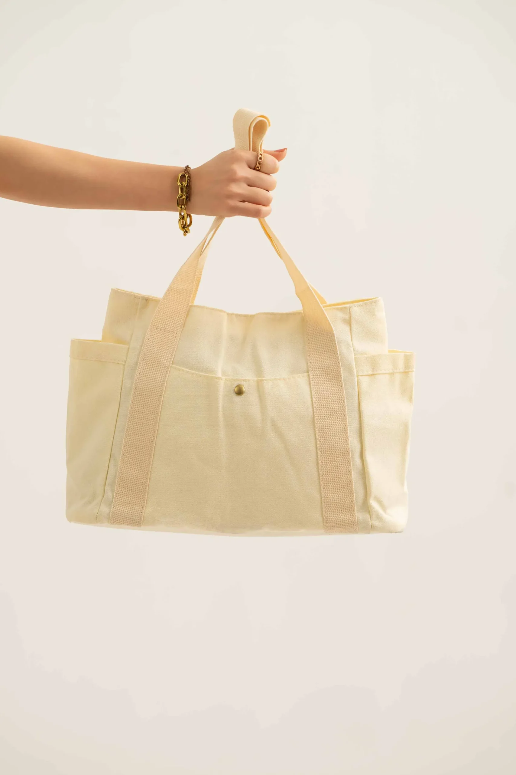 Off White Tote Bag-441052107