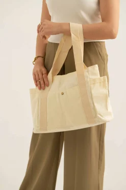 Off White Tote Bag-441052107