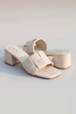 Off White Wedges-445342907