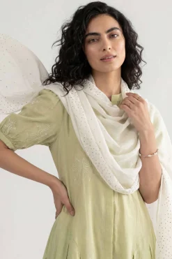 Off White Women Scarf-447932107