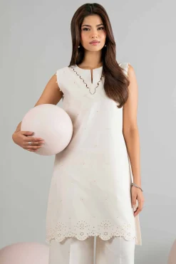 1 Piece - Dyed Embroidered Loose Fabric - 42602505