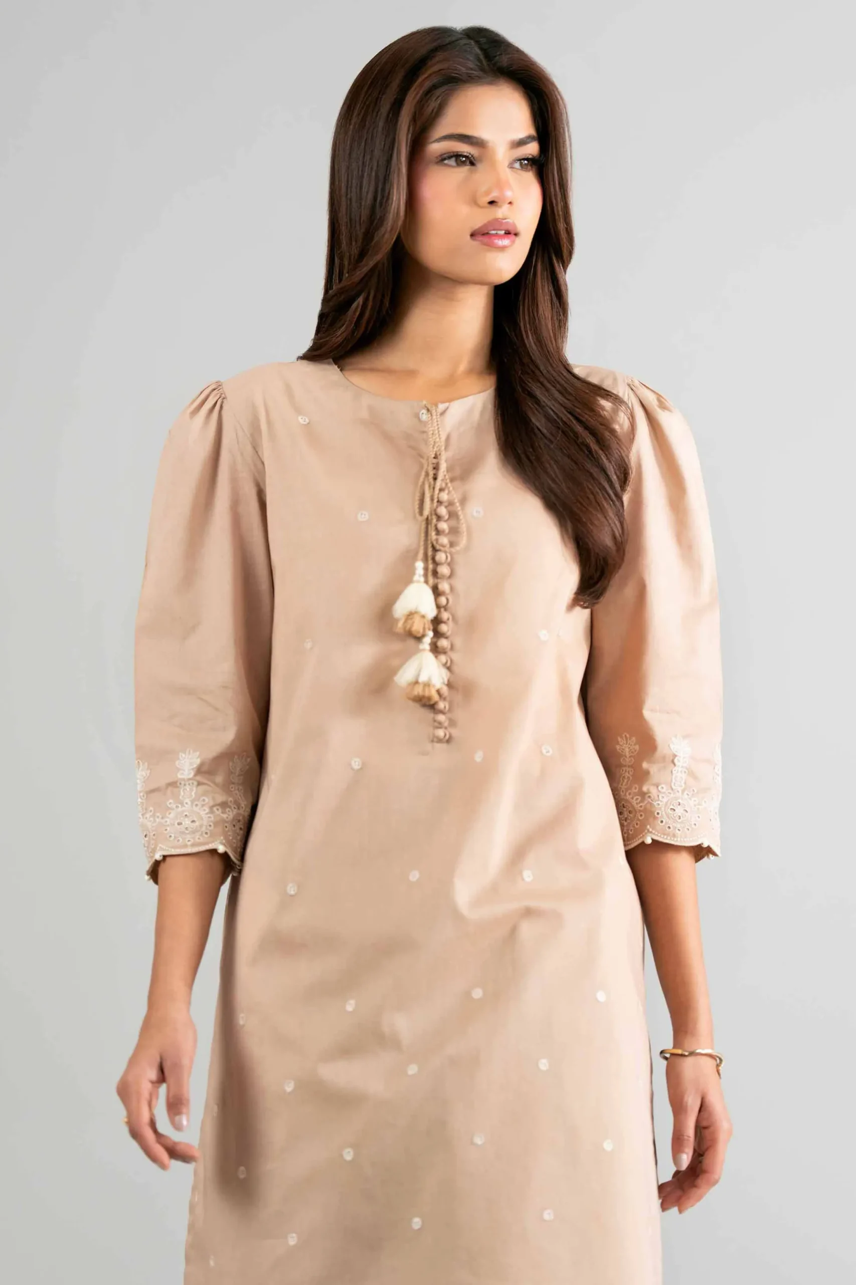 1 Piece - Dyed Embroidered Loose Fabric - 42602507