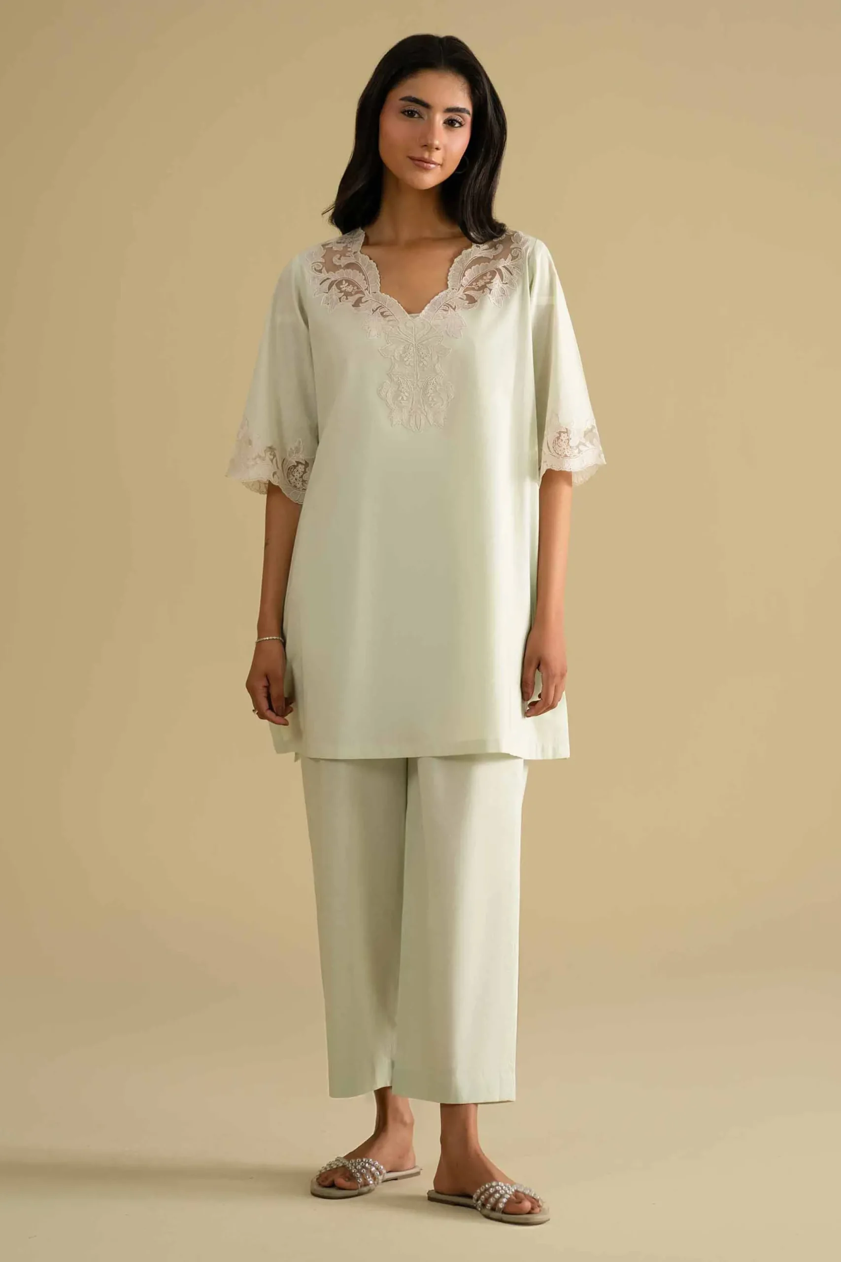 2 Piece - Embroidered Loungewear - KLS26-04