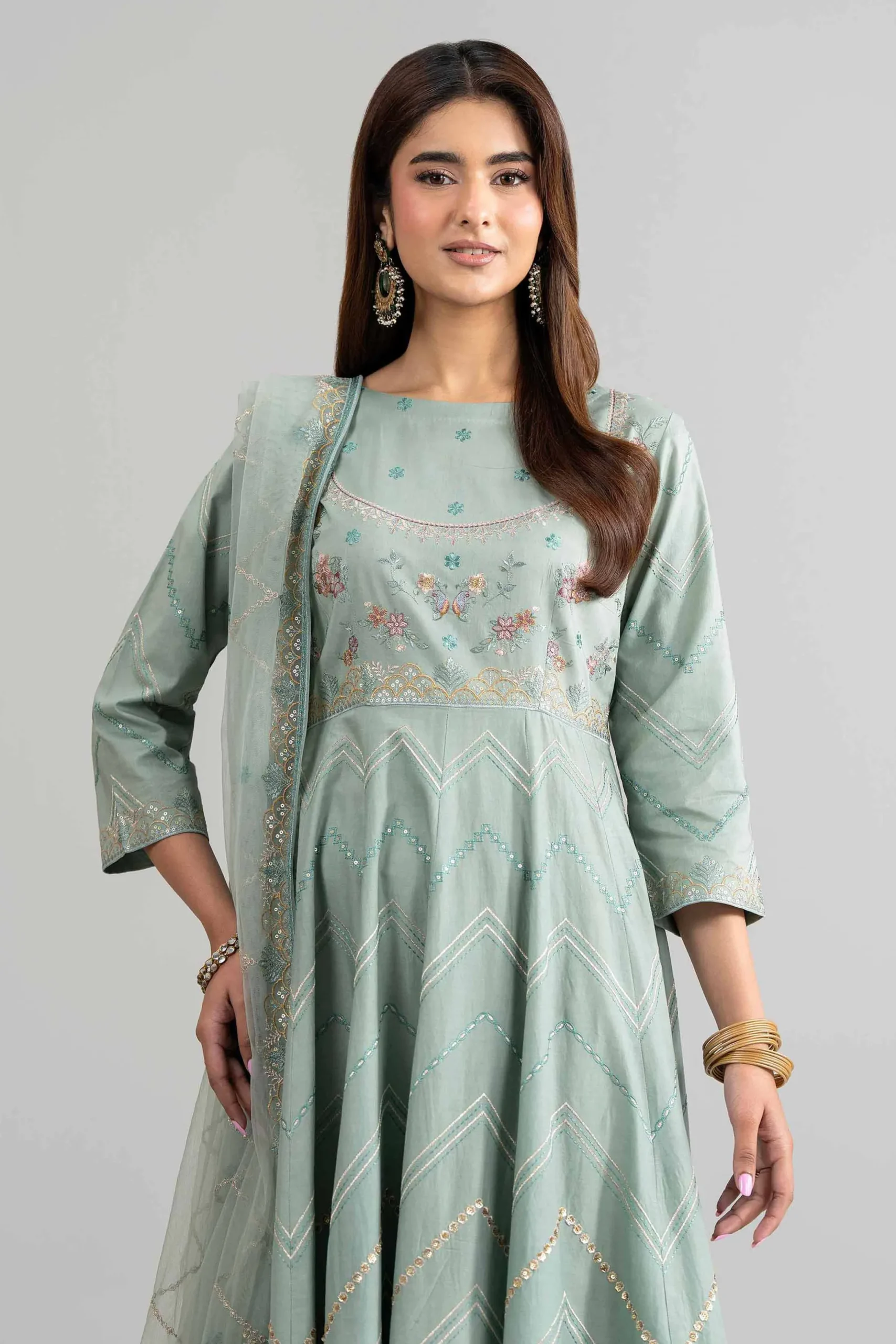 2 Piece - Embroidered Suit - 42619954