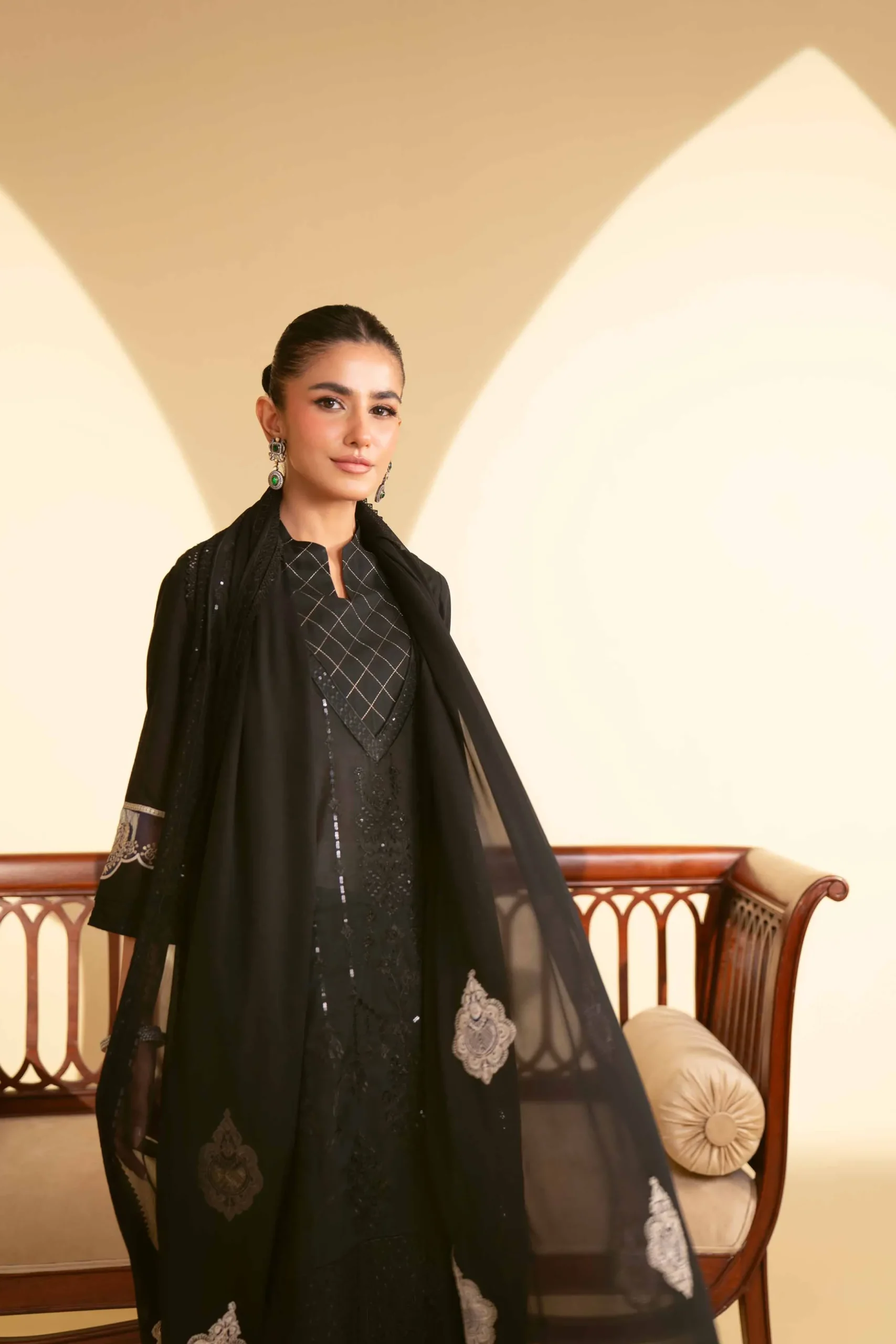 3 Piece - Embroidered Suit - 42519425