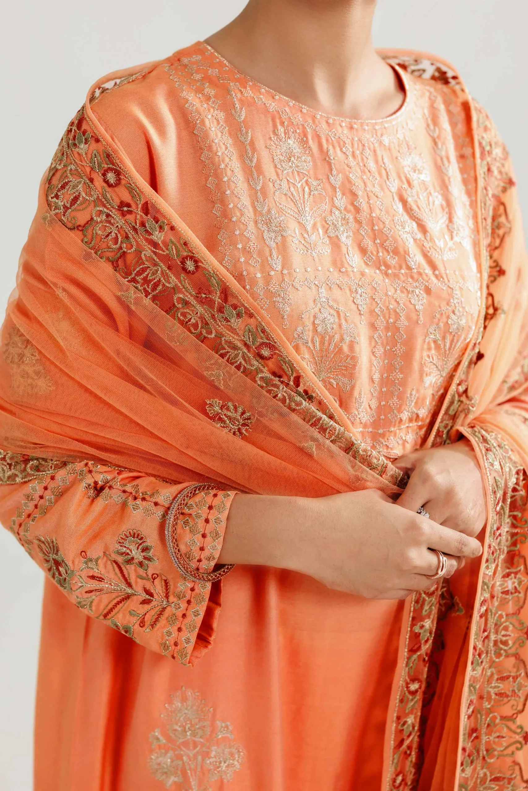 3 Piece - Embroidered Suit - 42519542