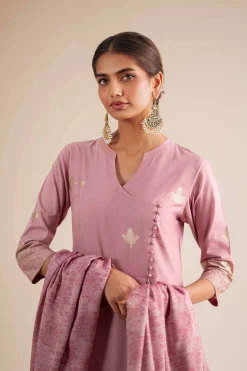 3 Piece - Embroidered Suit - 42411458